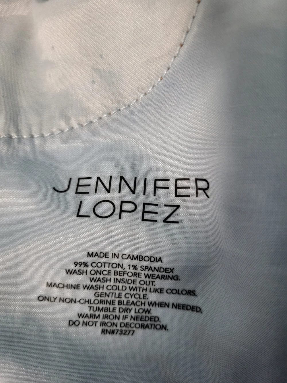 Jennifer Lopez Distressed Carpi Jeans Women’s Size 10